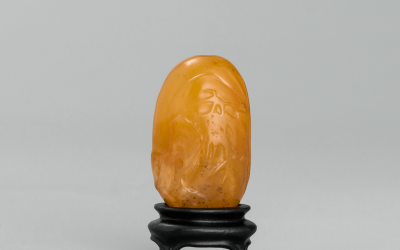 A fine and rare piece of Shoushan Tianhuang stone carving