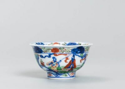 A fine and rare Wucai wine cup