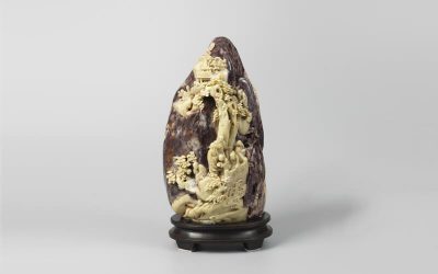 A superbly carved Shoushan rock